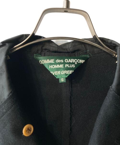 COMME des GARCONS HOMME PLUS（コムデギャルソンオムプリュス）COMME des GARCONS HOMME PLUS (コムデギャルソンオムプリュス) 装飾テーラードジャケット ブラック サイズ:Sの古着・服飾アイテム