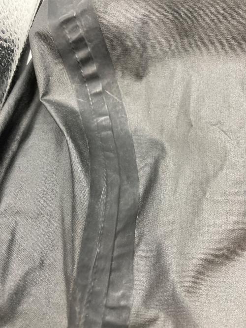 COMME des GARCONS HOMME（コムデギャルソン オム）COMME des GARCONS HOMME (コムデギャルソン オム) 樹脂加工テーピングジャケット ブラック サイズ:Sの古着・服飾アイテム