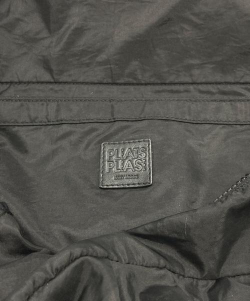 PLEATS PLEASE（プリーツプリーズ）PLEATS PLEASE (プリーツプリーズ) ナイロンリュック ブラックの古着・服飾アイテム