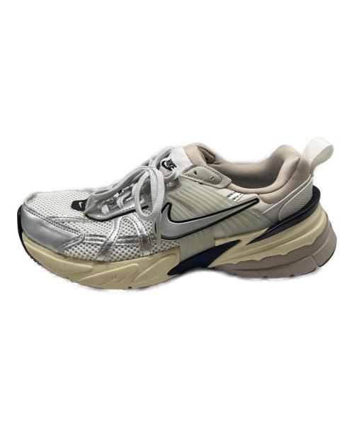 NIKE（ナイキ）NIKE (ナイキ) V2K RUN SUMMIT ホワイト サイズ:25㎝の古着・服飾アイテム