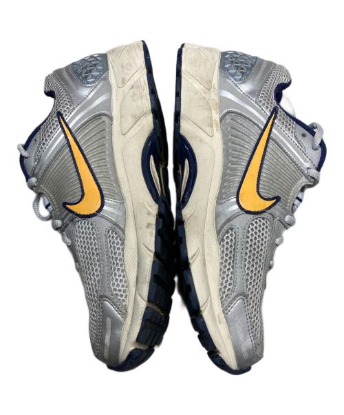 NIKE（ナイキ）NIKE (ナイキ) ZOOMVOMERO5 グレー サイズ:25.5の古着・服飾アイテム