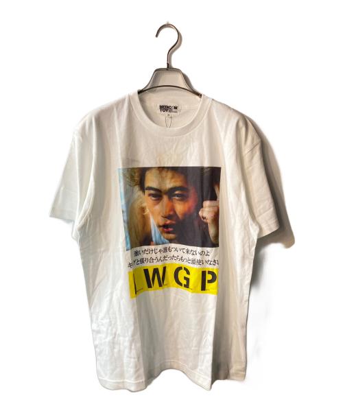 MEDICOM TOY LIFE ENTERTAINMENT（メディコムトイ・ライフエンターテイメント）MEDICOM TOY LIFE ENTERTAINMENT (メディコムトイ・ライフエンターテイメント) Tシャツ ホワイト サイズ:Ｍ 未使用品の古着・服飾アイテム
