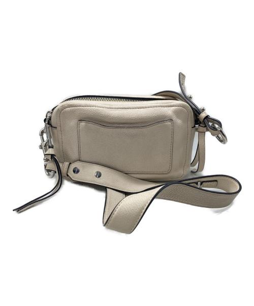 MARC JACOBS（マークジェイコブス）MARC JACOBS (マークジェイコブス) softshot21 ホワイトの古着・服飾アイテム