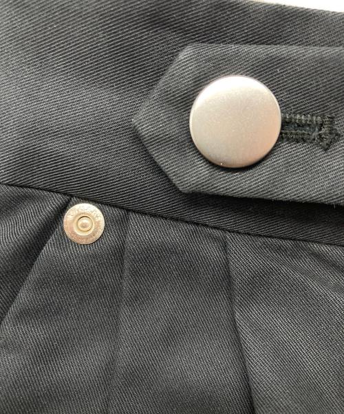 anuans（アニュアンス）anuans (アニュアンス) ベルトデザインチノパンツ ブラック サイズ:Sの古着・服飾アイテム
