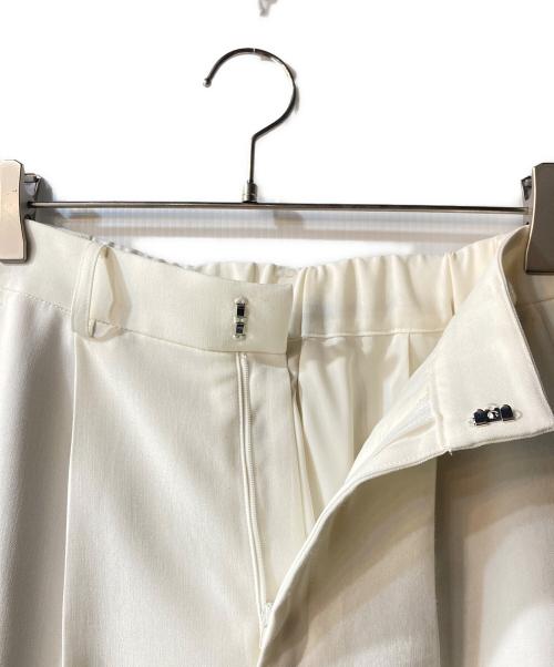 NOLLEY'S sophi（ノーリーズソフィー）NOLLEY'S sophi (ノーリーズソフィー) 25SS ウォッシャブルドライワイドパンツ ホワイト サイズ:36の古着・服飾アイテム