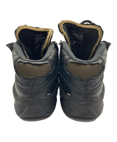 REEBOK（リーボック）REEBOK (リーボック) Maison Margiela (メゾンマルジェラ) Question Mid Memory Of BLACK ミッドカットスニーカー ブラック サイズ:27.5cmの古着・服飾アイテム