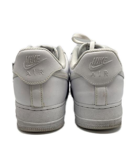 NIKE（ナイキ）NIKE (ナイキ) AIR FORCE 1 ローカットスニーカー ホワイト サイズ:27の古着・服飾アイテム