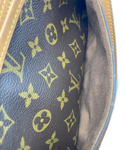 LOUIS VUITTON（ルイ ヴィトン）LOUIS VUITTON (ルイ ヴィトン) ジベシエールPM ショルダーバッグ ブラウンの古着・服飾アイテム