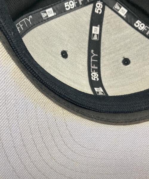 SUPREME（シュプリーム）Supreme (シュプリーム) New Era (ニューエラ) World Famous 1994 キャップ ブラックの古着・服飾アイテム