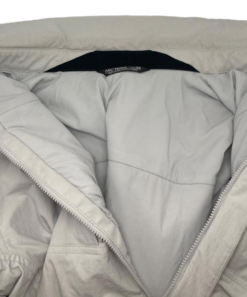ARC'TERYX（アークテリクス）ARC'TERYX (アークテリクス) クロニン インサレーテッド オーバーシャツ グレー サイズ:Sの古着・服飾アイテム