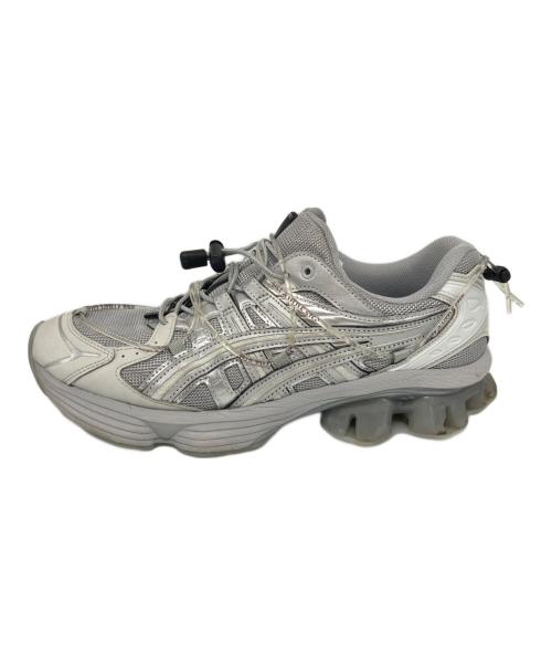 asics（アシックス）asics (アシックス) YOASOBI (ヨアソビ) GEL-KINETIC FLUENT Y ローカットスニーカー グレー サイズ:28.0ｃｍの古着・服飾アイテム