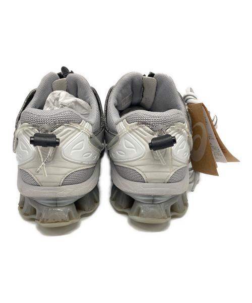 asics（アシックス）asics (アシックス) YOASOBI (ヨアソビ) GEL-KINETIC FLUENT Y ローカットスニーカー グレー サイズ:28.0ｃｍの古着・服飾アイテム