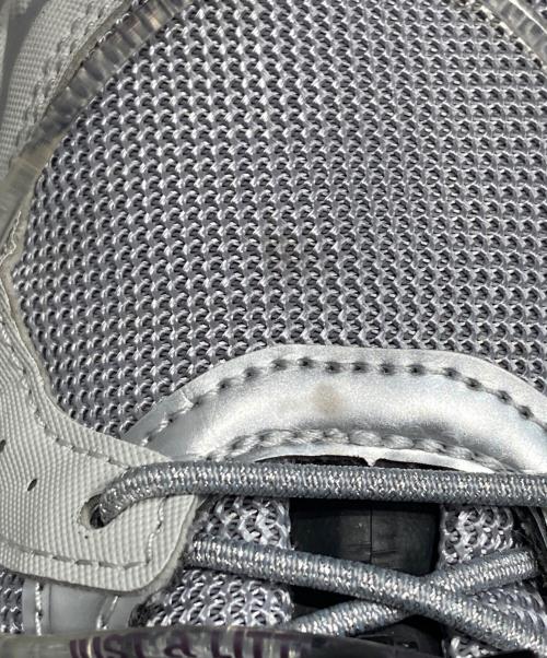 asics（アシックス）asics (アシックス) YOASOBI (ヨアソビ) GEL-KINETIC FLUENT Y ローカットスニーカー グレー サイズ:28.0ｃｍの古着・服飾アイテム