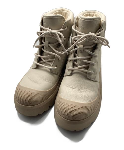 UGG（アグ）UGG (アグ) Neumel High Weather Hybrid ベージュ サイズ:26.0cmの古着・服飾アイテム