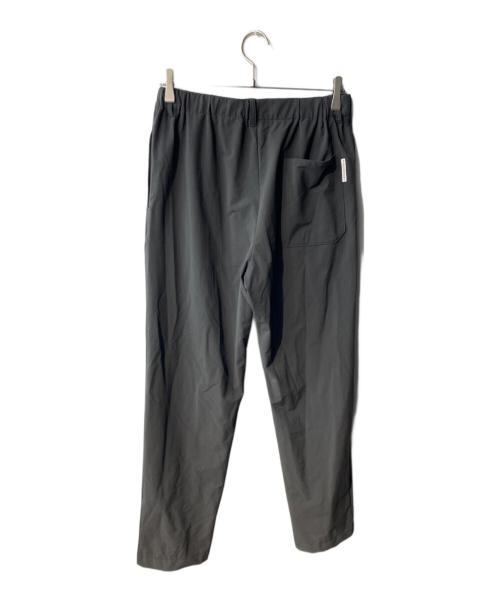 Manual Alphabet（マニュアル アルファベット）MANUAL ALPHABET (マニュアル アルファベット) 4WAY NYLON EASY NARROW PANTS グレー サイズ:2の古着・服飾アイテム