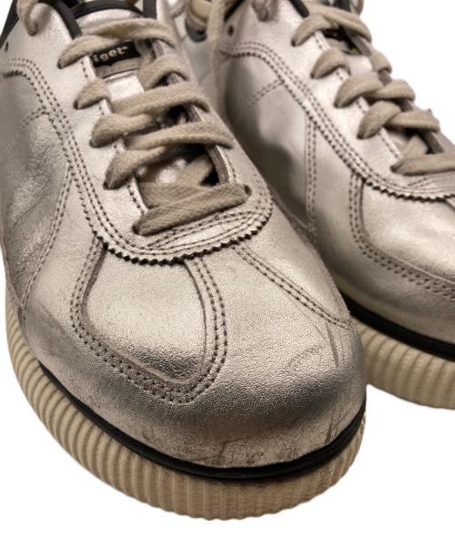 Onitsuka Tiger（オニツカタイガー）Onitsuka Tiger (オニツカタイガー) DELECITY ローカットスニーカー シルバー サイズ:25cmの古着・服飾アイテム