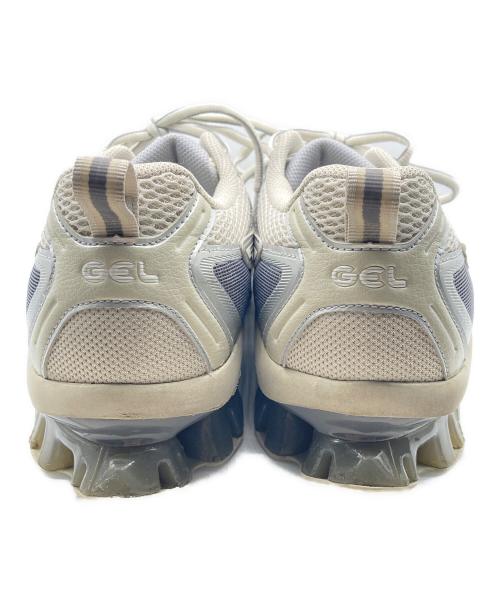 asics（アシックス）asics (アシックス) GEL-QUANTUM KINETIC ローカットスニーカー ホワイト×シルバー サイズ:28.5cmの古着・服飾アイテム