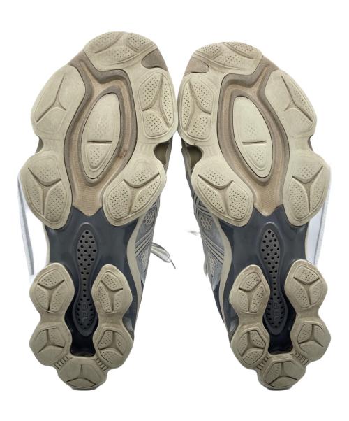 asics（アシックス）asics (アシックス) GEL-QUANTUM KINETIC ローカットスニーカー ホワイト×シルバー サイズ:28.5cmの古着・服飾アイテム