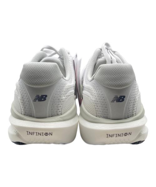 NEW BALANCE（ニューバランス）NEW BALANCE (ニューバランス) 1080v15 ランニングシューズ ホワイト サイズ:28cm 未使用品の古着・服飾アイテム