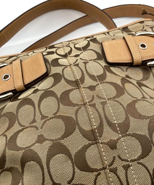 COACH（コーチ）COACH (コーチ) シグネチャー ショルダーバッグ ベージュの古着・服飾アイテム