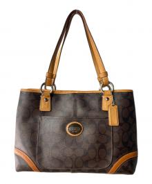COACH（コーチ）の古着「ヘリテージ シグネチャー トートバッグ/ハンドバッグ」｜ブラウン