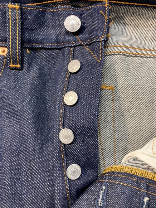LEVI'S（リーバイス）LEVI'S (リーバイス) 501 デニムパンツ インディゴ サイズ:W32　L34の古着・服飾アイテム