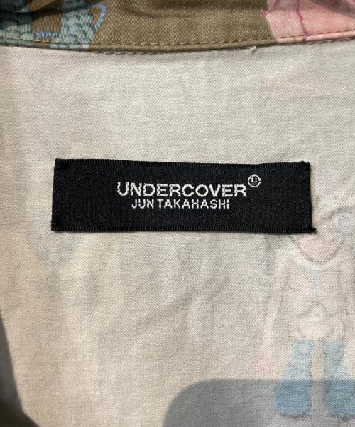 UNDERCOVER（アンダーカバー）UNDERCOVER (アンダーカバー) 25AW モンスター総柄ライトモールCoサテンパジャマ ベージュ サイズ:3の古着・服飾アイテム