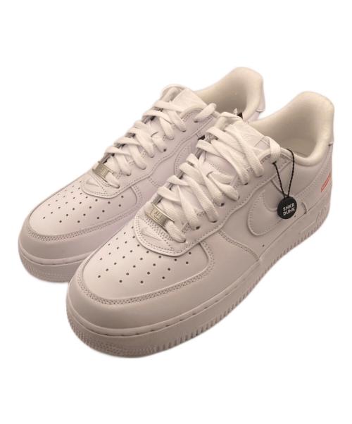 NIKE（ナイキ）NIKE (ナイキ) SUPREME (シュプリーム) AIR FORCE 1 LOW/SUPREME ローカットスニーカー ホワイト サイズ:27.5cm 未使用品の古着・服飾アイテム