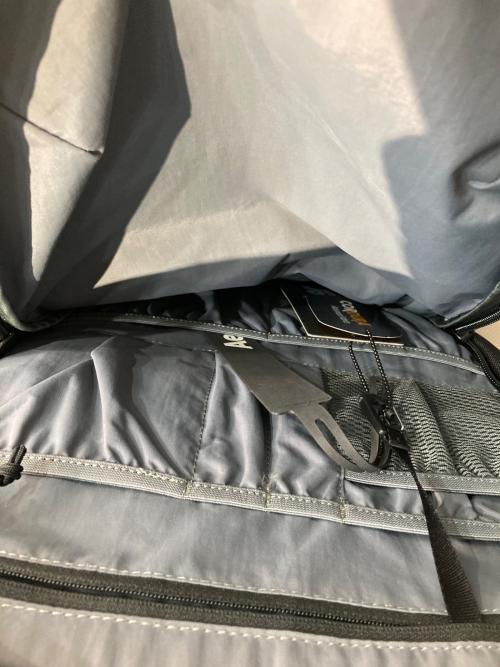 AER（エアー）AER (エアー) DAY PACK2 リュック ブラックの古着・服飾アイテム