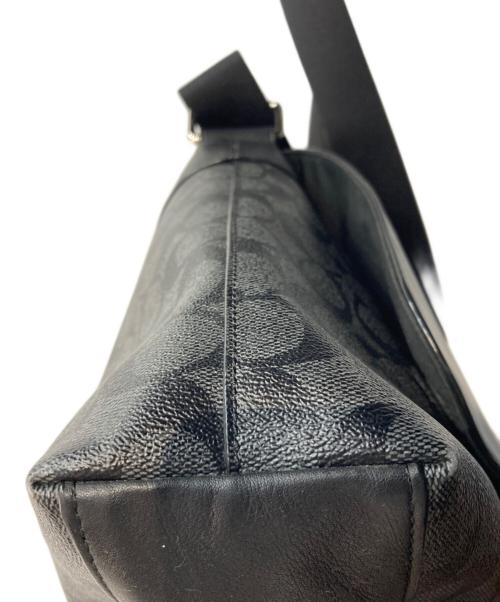 COACH（コーチ）COACH (コーチ) クロスボディショルダーバッグ ブラックの古着・服飾アイテム