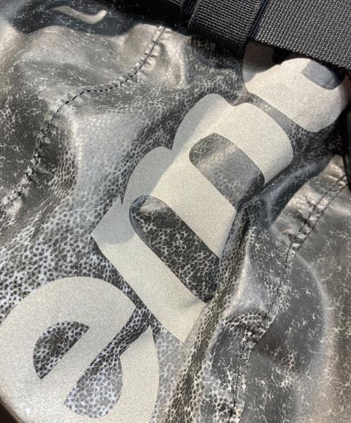 SUPREME（シュプリーム）SUPREME (シュプリーム) Waterproof Reflective Speckled Waist Bag ブラックの古着・服飾アイテム
