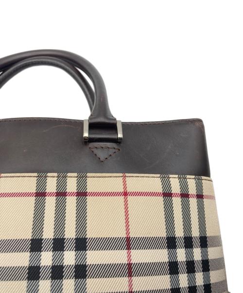 BURBERRY（バーバリー）BURBERRY (バーバリー) ロゴプレート ノバチェックハンドバッグ ベージュ×ブラウンの古着・服飾アイテム