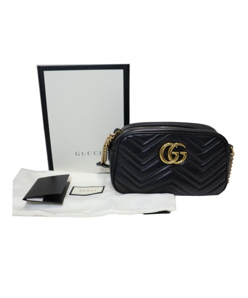 GUCCI（グッチ）GUCCI (グッチ) GGマーモントキルティングスモールショルダーバッグ ブラック サイズ:下記参照 447632 520981　の古着・服飾アイテム
