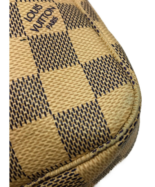 LOUIS VUITTON（ルイ ヴィトン）LOUIS VUITTON (ルイヴィトン) ポシェットアクセソワール ホワイト サイズ:下記参照 ダミエ・アズール N51986 CA0130の古着・服飾アイテム