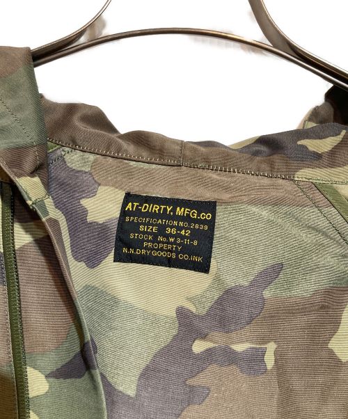 AT-DIRTY（アットダーティ）AT-DIRTY (アットダーティ) D-2 WEATHER PARKA オリーブ サイズ:XL 未使用品の古着・服飾アイテム