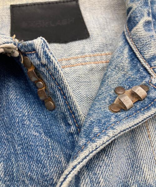 ISAMU KATAYAMA BACKLASH（イサムカタヤマ・バックラッシュ）ISAMU KATAYAMA BACKLASH (イサムカタヤマ・バックラッシュ) クラッシュ加工デニムジャケット インディゴ サイズ:Ｍの古着・服飾アイテム