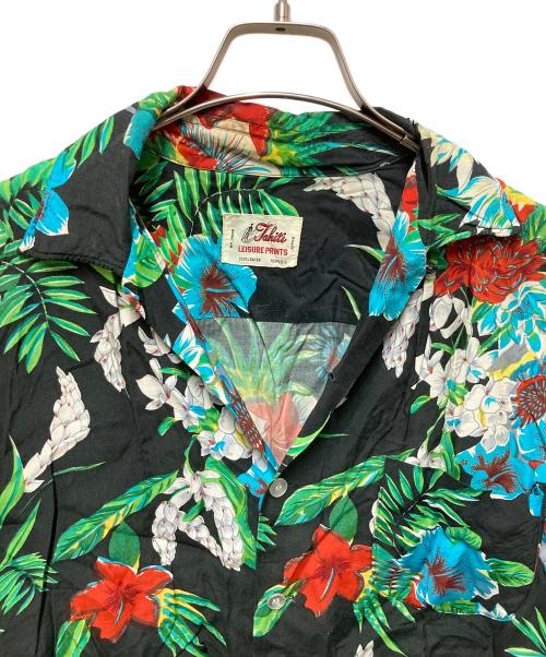 TAHITI（タヒチ）TAHITI (タヒチ) 50-60`Sレーヨンアロハシャツ ブラック サイズ:15M151/2の古着・服飾アイテム
