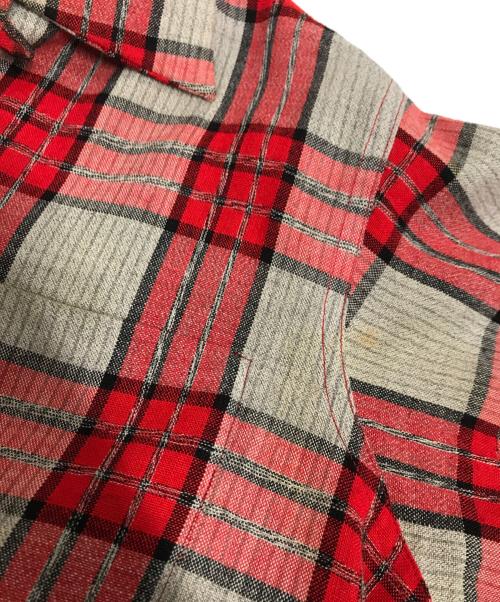 Brodlon（ブロドロン）Brodlon (ブロドロン) 50’S レーヨンブレンドオープンカラーシャツ レッド サイズ:不明の古着・服飾アイテム