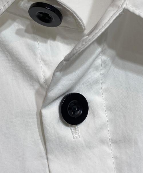 UN3D.（アンスリード）UN3D. (アンスリード) ローギャザーフレアシャツワンピース ホワイト サイズ:36の古着・服飾アイテム