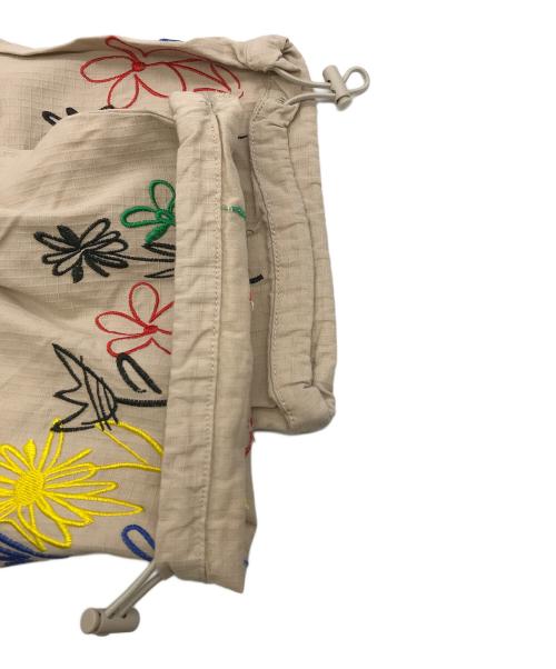 adidas（アディダス）adidas (アディダス) Sean Wotherspoon (ショーン・ワザーズプーン) 刺繍デザインカーゴパンツ ベージュ サイズ:XLの古着・服飾アイテム