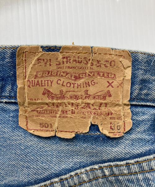 LEVI'S（リーバイス）LEVI'S (リーバイス) 80`S501ダメージデニムパンツ インディゴ サイズ:W34の古着・服飾アイテム