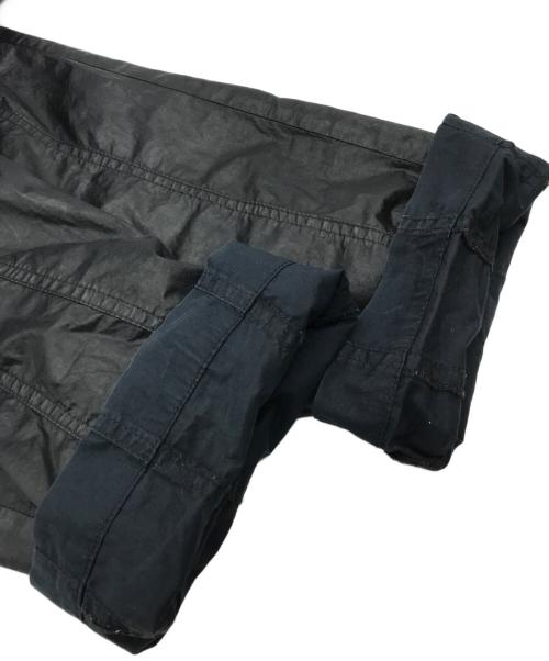 1017 ALYX 9SM（テンセブンティーン アリクス ナインエスエム）1017 ALYX 9SM (アリクス) コーティングパンツ ネイビー サイズ:Mの古着・服飾アイテム