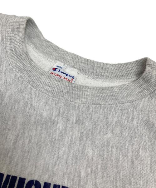 Champion REVERSE WEAVE（チャンピオン リバース ウィーブ）Champion REVERSE WEAVE (チャンピオン リバース ウィーブ) ステンシル3段カレッジロゴプリントスウェット グレー サイズ:LARGEの古着・服飾アイテム