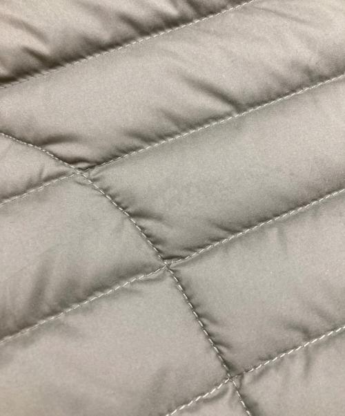 Patagonia（パタゴニア）Patagonia (パタゴニア) SILENT DOWN CREW/サイレントダウンクルー オリーブ サイズ:Ｍの古着・服飾アイテム