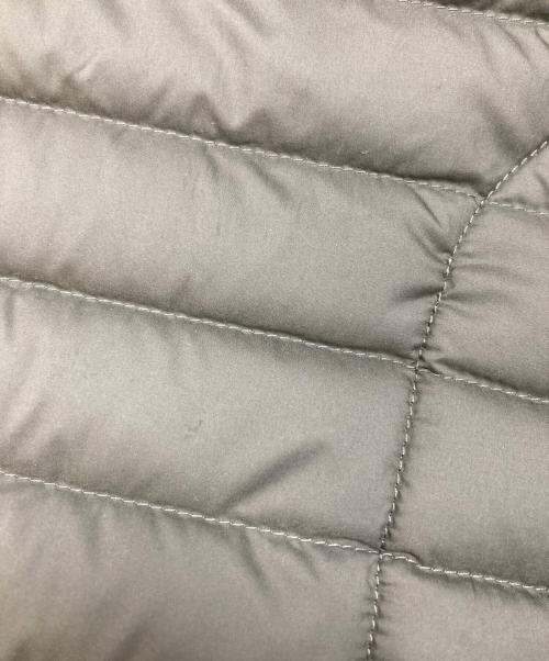 Patagonia（パタゴニア）Patagonia (パタゴニア) SILENT DOWN CREW/サイレントダウンクルー オリーブ サイズ:Ｍの古着・服飾アイテム