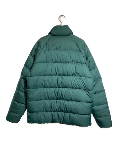 Patagonia（パタゴニア）Patagonia (パタゴニア) Reversible Silent Down Jacket グリーン×ブラウン サイズ:なしの古着・服飾アイテム