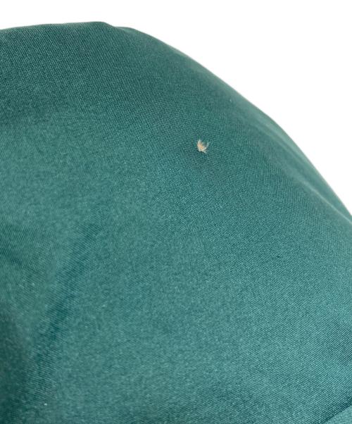 Patagonia（パタゴニア）Patagonia (パタゴニア) Reversible Silent Down Jacket グリーン×ブラウン サイズ:なしの古着・服飾アイテム