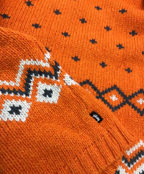 stussy（ステューシー）stussy (ステューシー) Roll V Neck Fairisle Sweater オレンジ サイズ:Mの古着・服飾アイテム