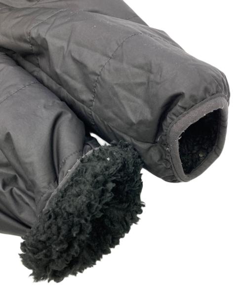 Patagonia（パタゴニア）Patagonia (パタゴニア) リバーシブルフーデッドフリースジャケット ブラック サイズ:XXLの古着・服飾アイテム