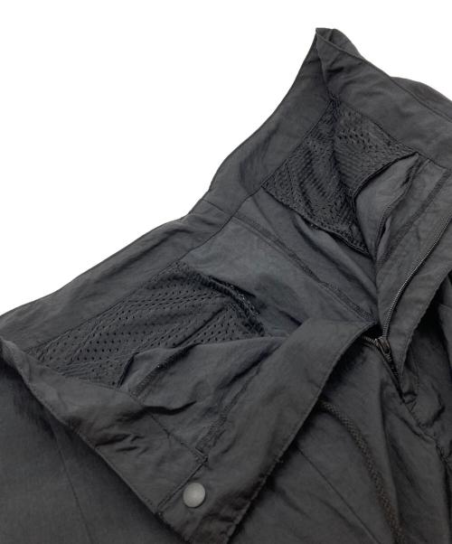 Needles（ニードルズ）Needles (ニードルズ) BEAMS別注 ヒザデルナイロンパンツ ブラック サイズ:Lの古着・服飾アイテム